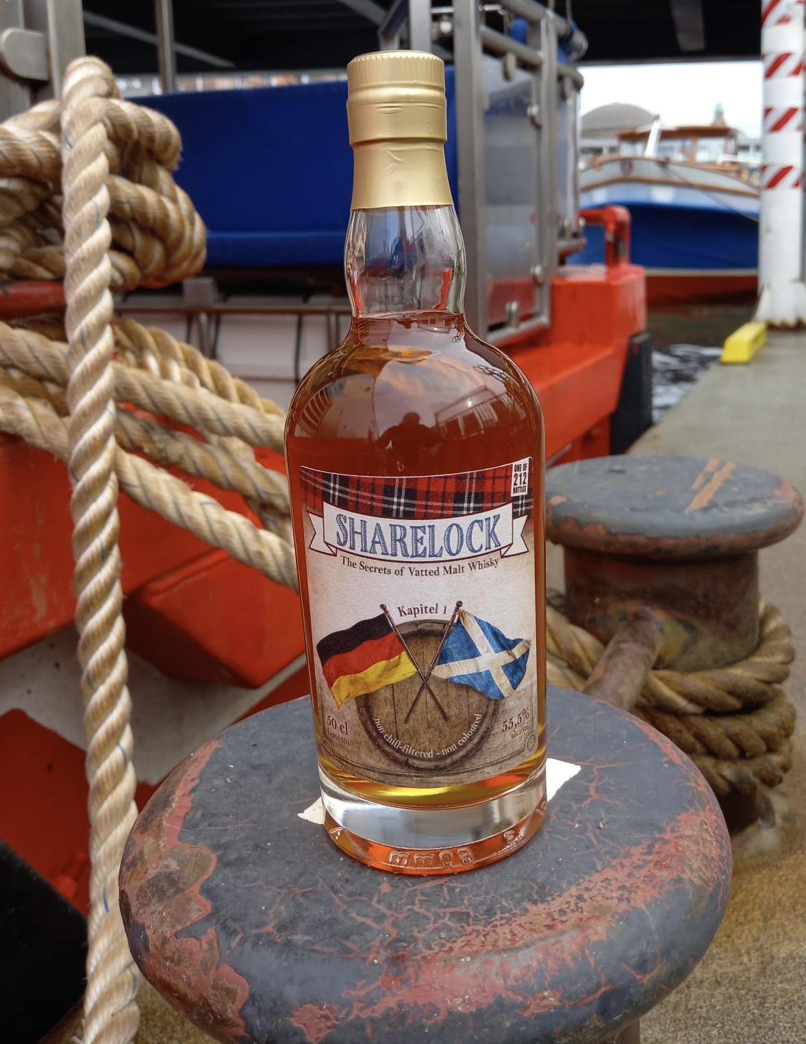 Sharelock Kapitel 1 – Blended Malt Whisky in Fassstärke von Whisky Warehouse No. 8 und Zweistein Whisky